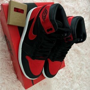 Nike Air Jordan 1 Retro High OG Black Red Sneakers